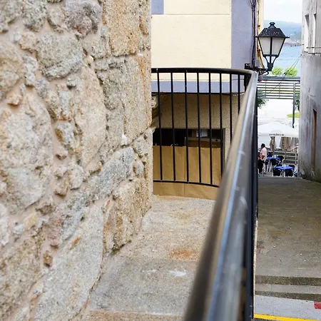 A Bughina アパートホテル 4*