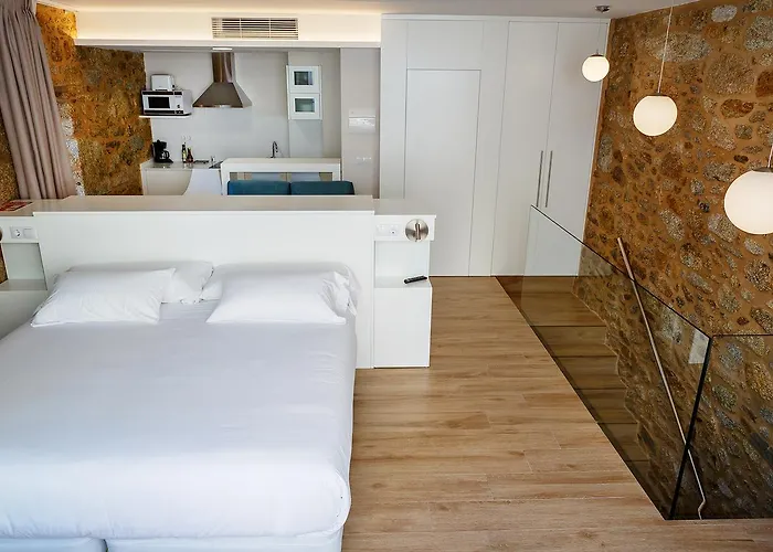 A Bughina 4* Мухия